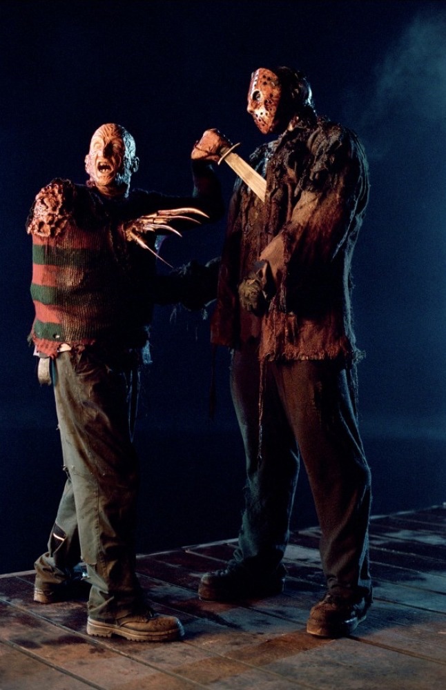 EugWSerra's tweet photo. On August 15, 2003, FREDDY VS. JASON was released in theaters! #FreddyVSJason #FreddyKrueger #RobertEnglund #JasonVoorhees #KenKirzinger #MonicaKeena #JasonRitter #KellyRowland #ChrisMarquette #KatharineIsabelle #LochlynMunro #KyleLabine #BrendanFletcher #ZackWard #Fangoria225 https://t.co/aBDKVBUPuX