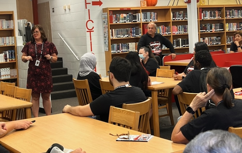 Principal Moore introduces herself to the WMS staff!  Welcome to the Seminole family! ❤️🖤❤️🖤