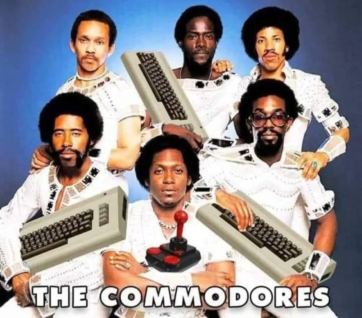 ben_dawber's tweet photo. I bloody love Commodore.
#commodore #c64 #commodore64 #amiga #commodoreamiga #cd32 #commodorecorner #gaming #videogames #gamer #collector #boxcomplete #homecomputer #microcomputer #vic20 #amiga600 #amiga1200 #amiga500 https://t.co/QI63sUN57q