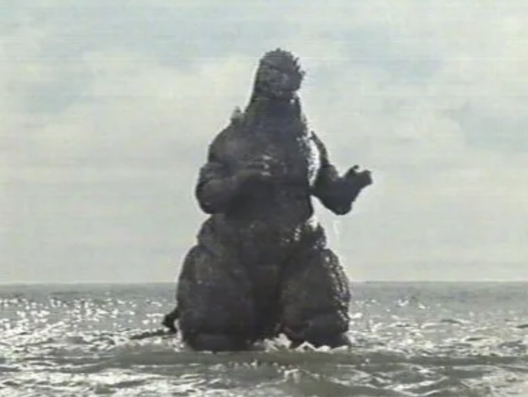 seanjetravers's tweet photo. See how he emerges from the ocean? Very demure, very mindful https://t.co/HuxWeuTPvR