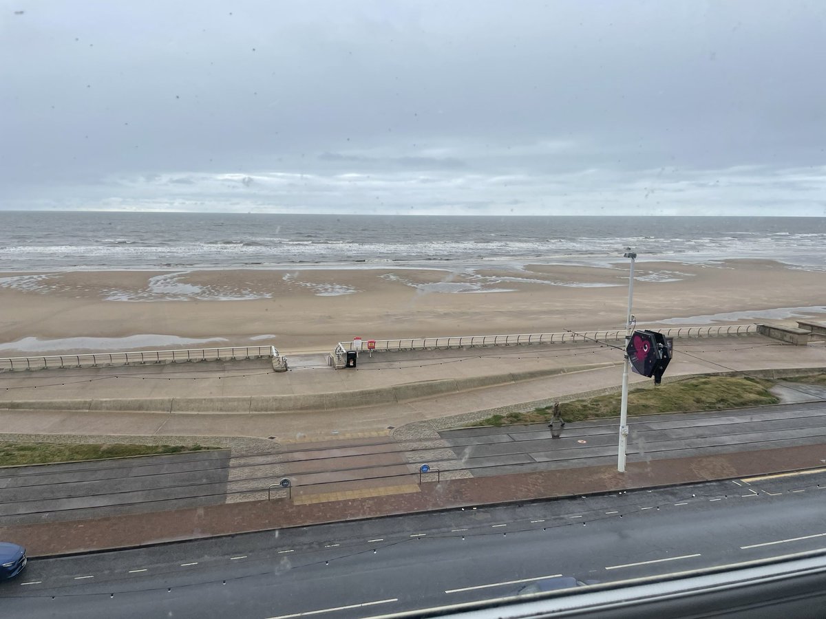 CazSCFC's tweet image. In Blackpool so we have to have the obligatory hotel room view. “It’s over there between the land and the sky!” 😍