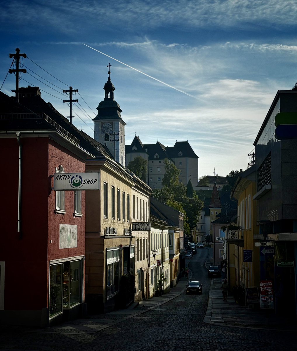 ozgur_1ey's tweet photo. #photo #photography #fotograf #Grein #österreich #Austria https://t.co/swO7QWVYHf
