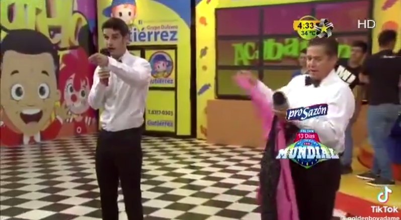 cardgani's tweet photo. Grande Mayito dándole trabajo a todos los de Tierra, y ahora son unos mal agradecidos 

#LaCasaDeLosFamososMx https://t.co/8Q2yvGM5gG