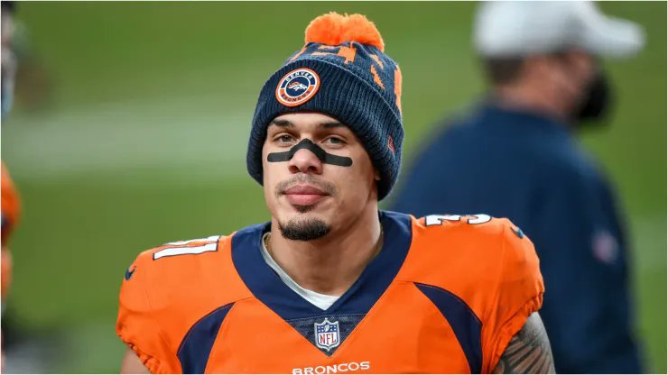 NFL_DovKleiman's tweet photo. RUMORS: Justin Simmons is finalizing a deal with the #Falcons, per @iammsuzy https://t.co/z9Jcc5DpUP