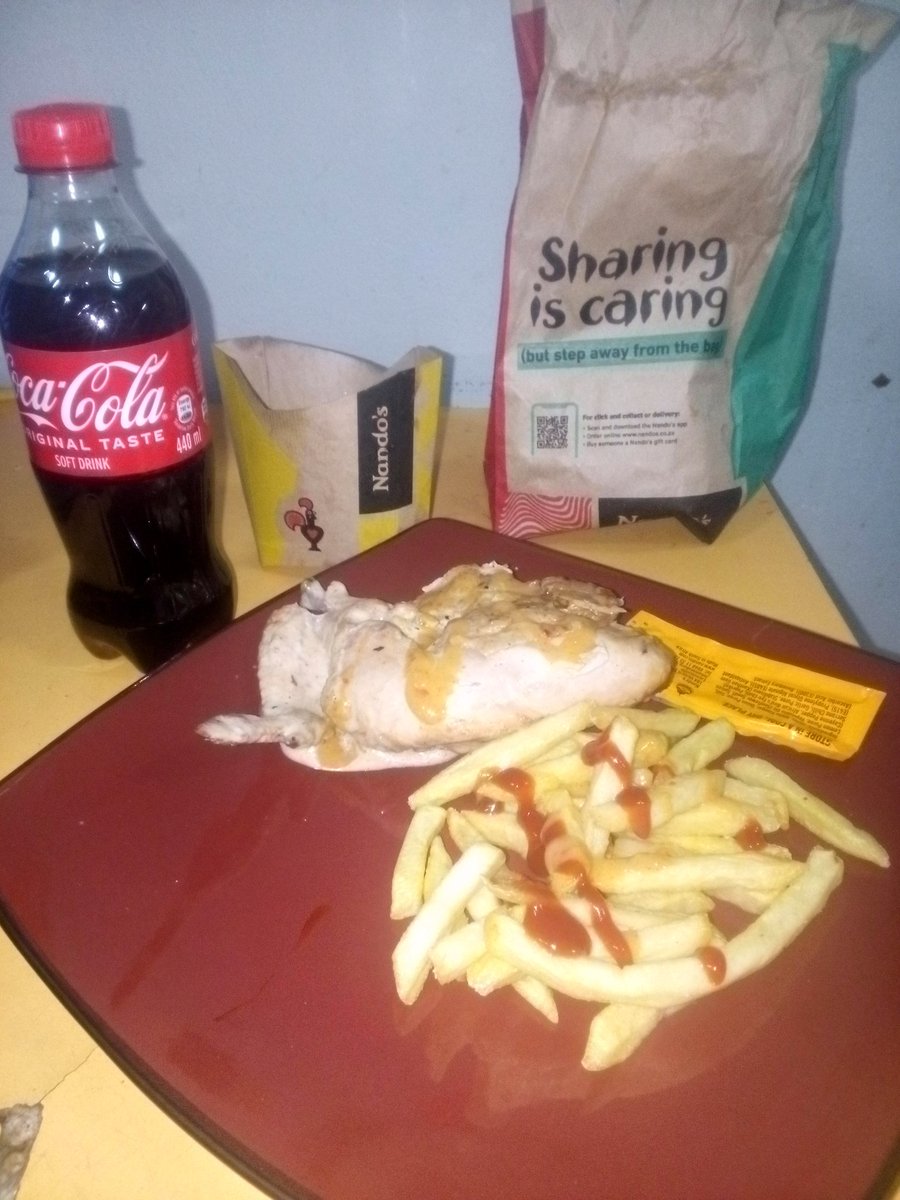 sparksdeejay's tweet photo. Single life update: just had @NandosSA for supper... by myself... with a side of shame. Who needs a significant other when you've got significant amounts of peri-peri chicken? 🍗👀 #BachelorLife #NandosForOne #Floyd #JuliusMalema https://t.co/iHd8qgFsIF