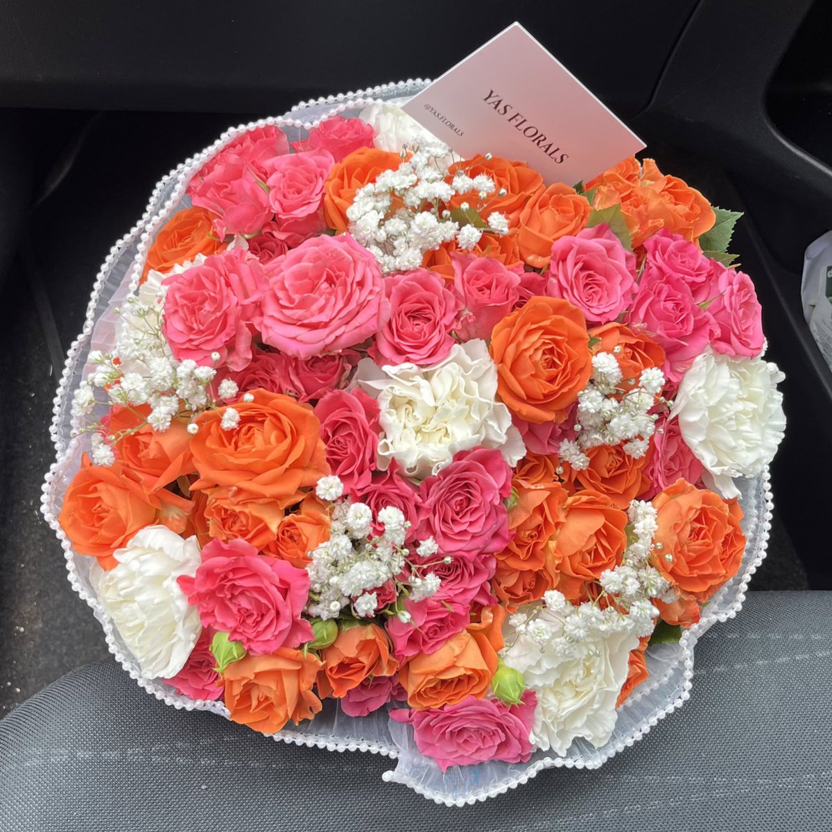 yasflorals's tweet photo. bit of 🍊 https://t.co/NtNuUdtFiq