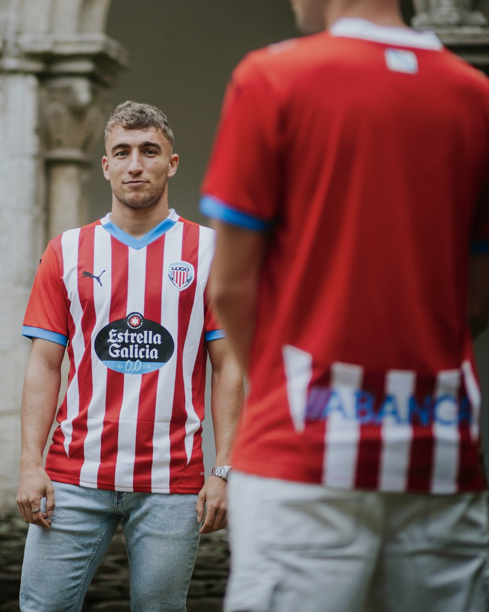 CDeportivoLugo's tweet photo. Unha camiseta ๐ญ๐ฎ ๐ถ๐พ๐ผ๐ฎ๐ธ ๐ผ๏ธ
๐๏ธ @MuseoLugo
#ADeSempre
#ForzaLugo https://t.co/wo72Oi9eAW
