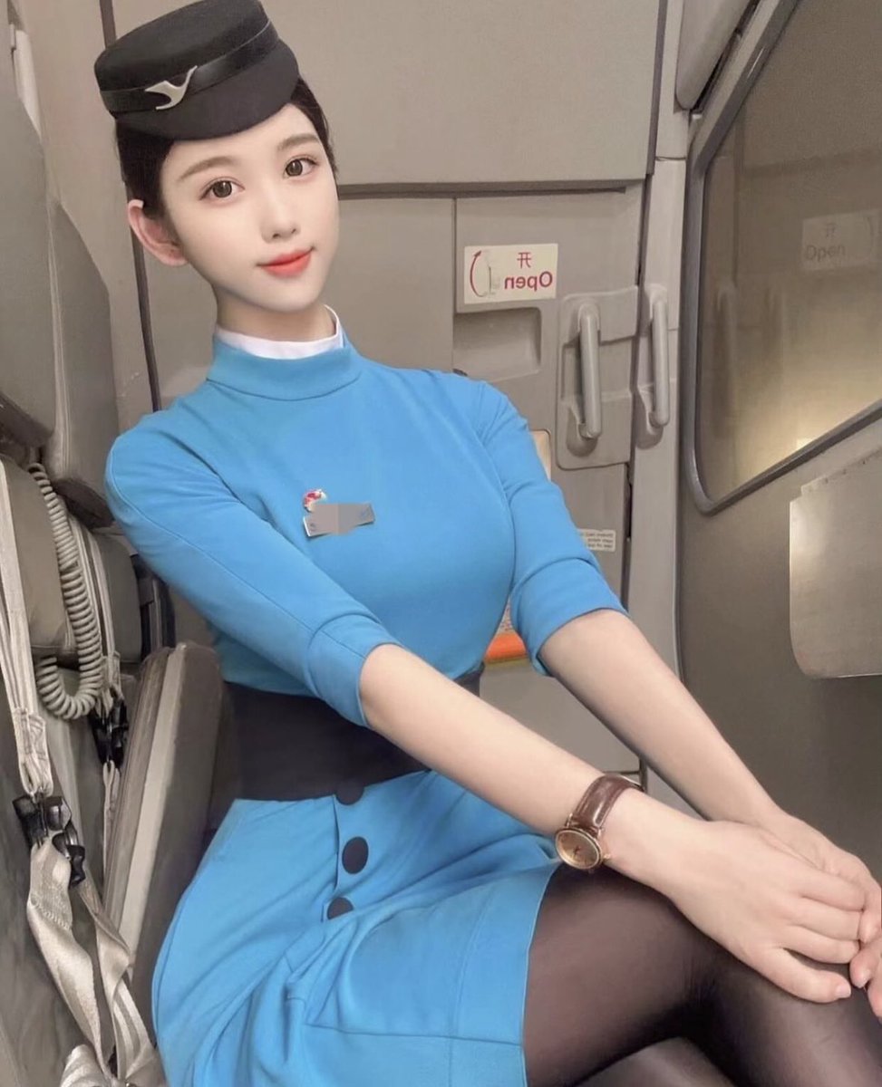 我乘务长好看不