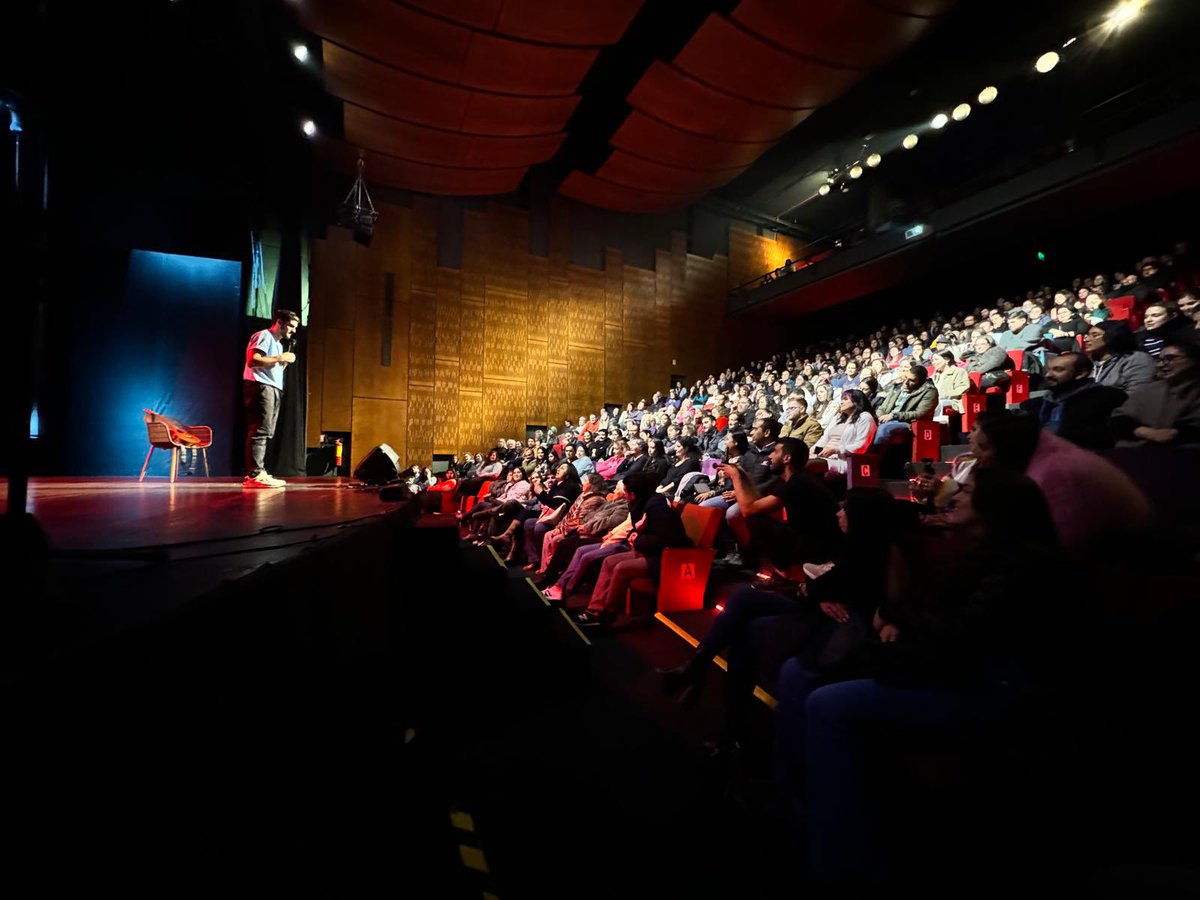 LaBarrigaproduc's tweet photo. Gracias Chile! https://t.co/1byL2g2RRO