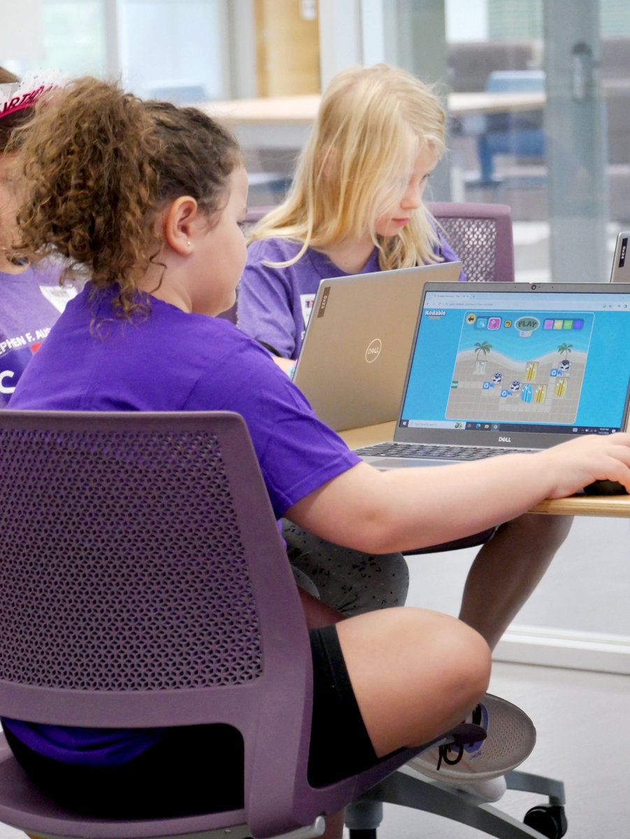 SFASTEMcenter's tweet photo. Little STEM Jacks - Beach Clean-up
In this activity, students learned about the dangers relating to pollution in water ways, followed by an introduction to coding. The students then put their skills to practice by programming their "fuzz" character to pick up trash from a beach. https://t.co/MVala9CGeA