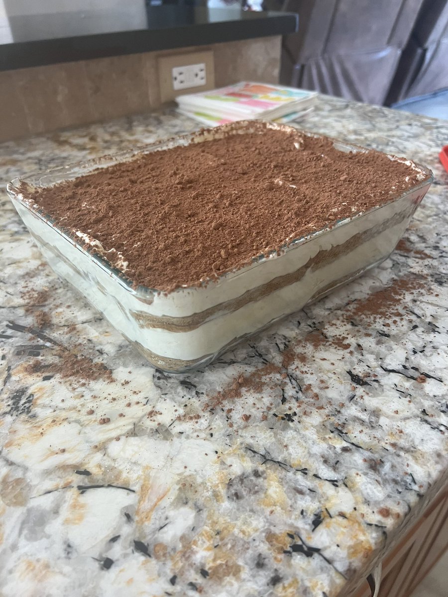 RudyBH9's tweet photo. Homemade Tiramisu with a dash of amoretto 🤏 🇮🇹  I think I nailed it 💕 #italians #italianprincess https://t.co/rk5QT44toz