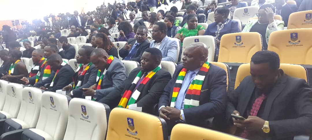 MulakazuvaL's tweet photo. #TrendingToday
☆☆☆HIS EXCELLENCY THE PRESIDENT OF THE REPUBLIC OF ZIM CDE D.R E.D MNANGAGWA PRESIDES OVER THE SADC PUBLIC LECTURE ON THE POWER OF 
🌱KNOWLEDGE, 
🌱SCIENCE &amp; 
🌱INNOVATION☆☆☆
#EDPfeeee https://t.co/xLE3MfdNHu