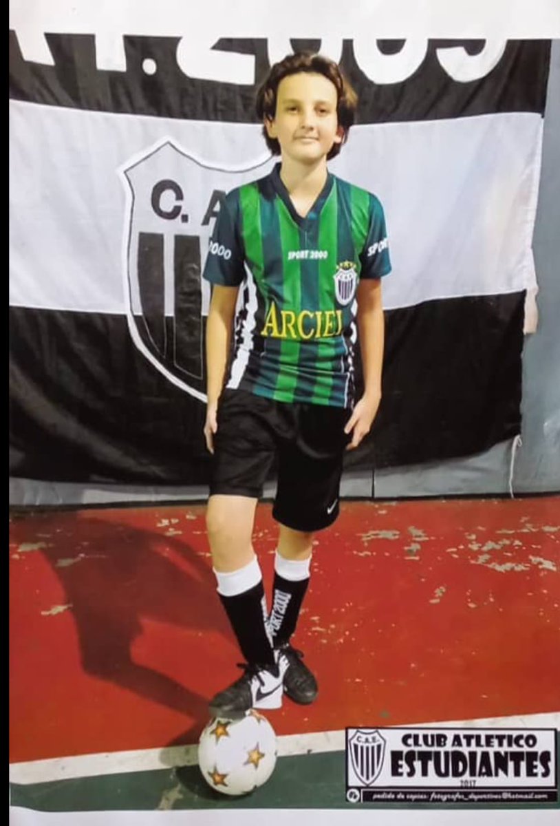 Lagusneta's tweet photo. Feliz cumpleaños al club más grande del ascenso. Mi querido Estudiantes, 126 años de gloria. Gracias por tanto. 😍😍😍 https://t.co/ntiH3lCQg7