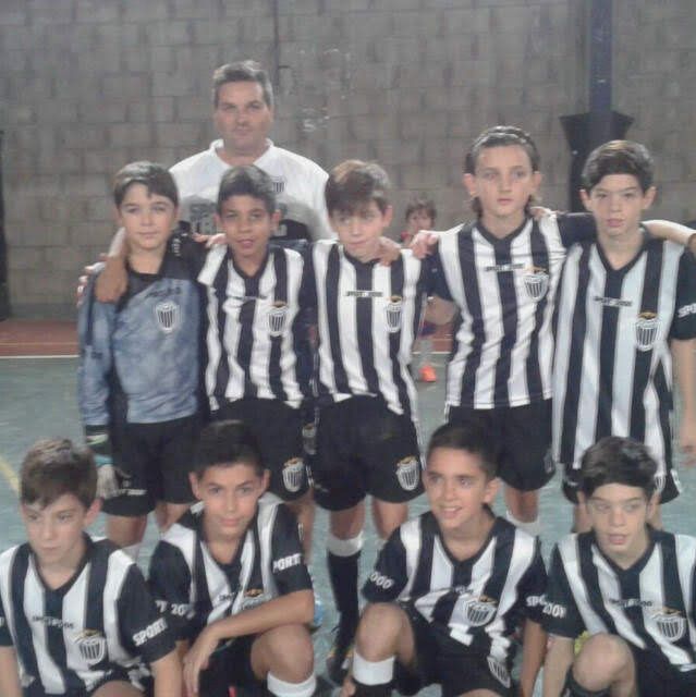 Lagusneta's tweet photo. Feliz cumpleaños al club más grande del ascenso. Mi querido Estudiantes, 126 años de gloria. Gracias por tanto. 😍😍😍 https://t.co/ntiH3lCQg7