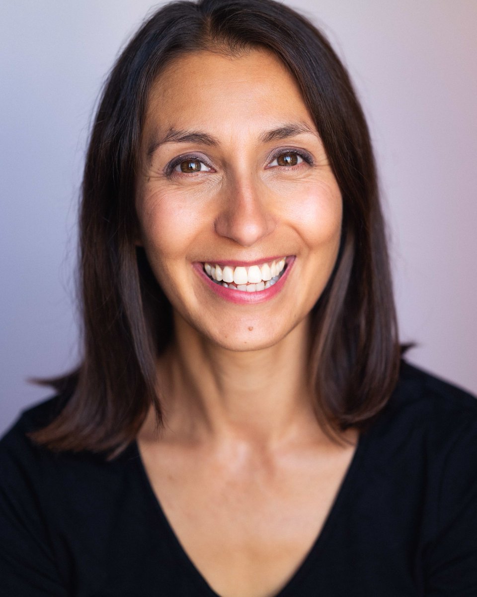 LdnLAMDATutor's tweet photo. Hey there! 👋 I’m Liane, The London LAMDA Tutor. Building confident public speakers of all ages! 🗣️ As an actor &amp; voice artist, I share real-world tips. Follow for blogs, games &amp; more! New YouTube channel coming soon too! 🎥 #LAMDA #publicspeaking #confidence #acting https://t.co/A7aTYqLp4A