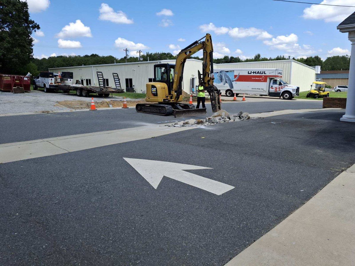 ShiningLight_BA's tweet photo. New safety crosswalk being installed, Harbour House classroom/lunchroom/patio additions, and Secondary STEM Lab put in place on main campus. #NCCSA #AACS https://t.co/mCweqdOI2y
