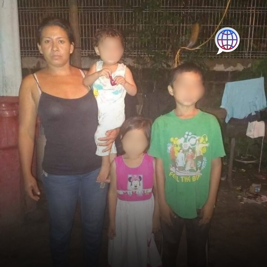 SintextoMX's tweet image. Una #madresoltera que se dedica a la venta de tamalitos, pidió ayuda a través de redes sociales, ya que su casa, ubicada en Mecatepec, #Huimanguillo, se incendió, quedando calcinada totalmente. #Noticias #Sintexto