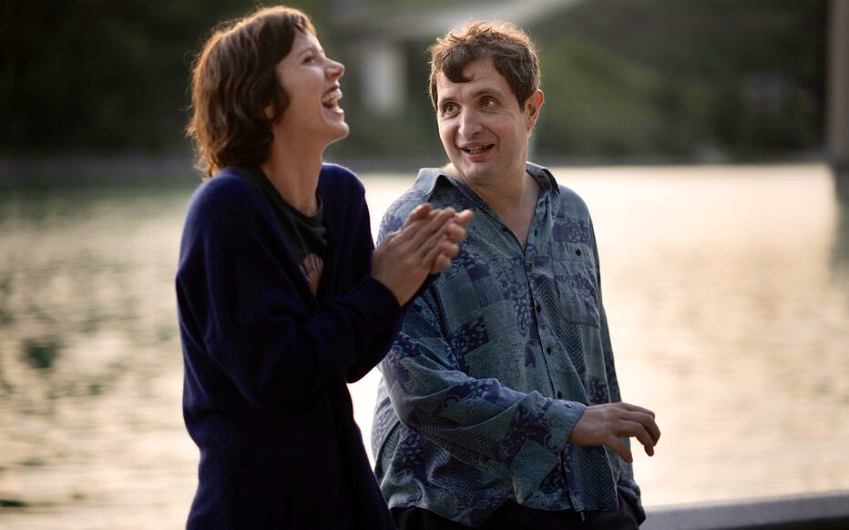 philippe_rouyer's tweet photo. Moi qui étais jusqu’ici plutôt hermétique aux films des frères Larrieu, joie d’avoir tant aimé «Le Roman de Jim». Un film formidable sur la paternité, avec des personnages complexes remarquablement interprétés. La mise en scène réussit à faire passer le souffle du romanesque. https://t.co/zfpopLdRQW