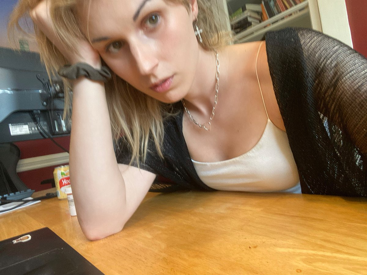 maria tweet media