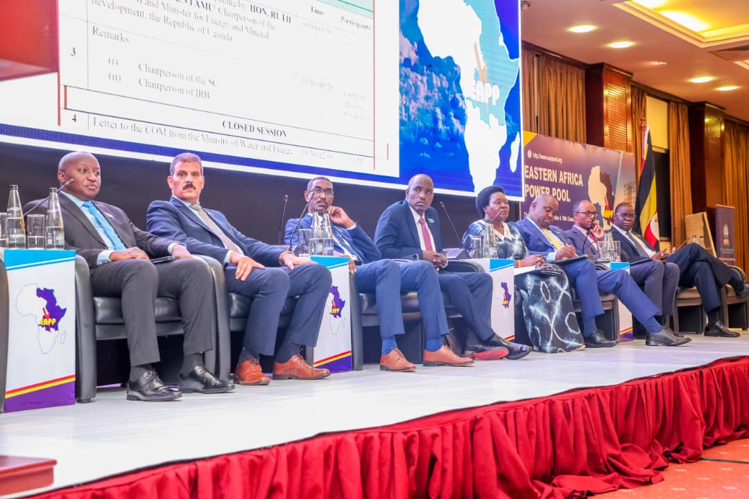 EAPowerPool's tweet photo. To @NankabirwaRS, @UETCL_CEO, thank you for chairing successful 19th CoM &amp; 31st SC meetings! To all Ministers, CEOs &amp; Senior Officials who shared invaluable insights, we say asante, merci, shukran! A special thank you to @uetcl team for your hospitality, tweyanziza tweyanzegge!! https://t.co/lZWHYbe8Mv