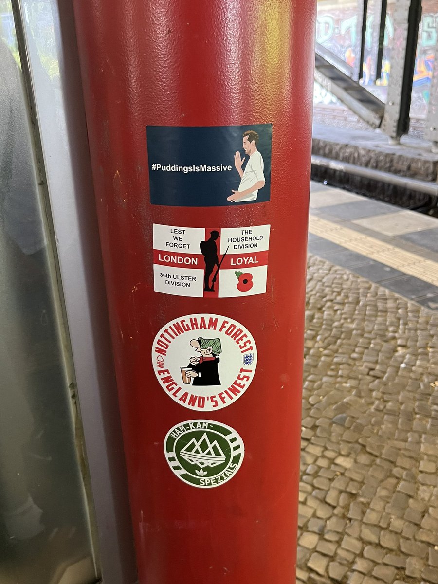 Pastillio's tweet photo. @PeterCrouchPod I’ve just about got over the #EURO2024 final 😔 I know @petercrouch & @sjsidwell were in #Berlin too, so I made sure stickers for the pod went up! #StickStronger #PassThePod #EnglandAway #PuddingsIsMassive #OlympiastadionBerlin @Chris_Stark @EURO2024 @Oly_Berlin https://t.co/S4JIMNAnLo