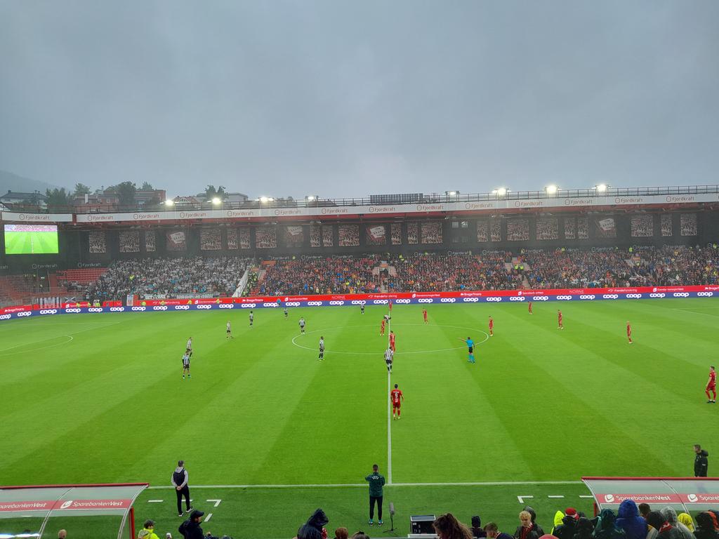 Brann vs St Mirren.
In Europe.
Let's go!