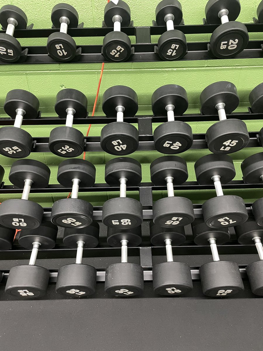 A midday trip to the gym resets the mood.