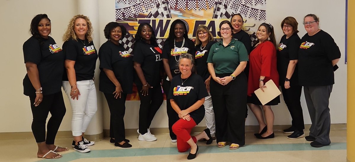 Team ELA repping at EE Smith for Systemwide PD at <a href="/CumberlandCoSch/">Cumberland County Schools</a> <a href="/mellottahill1/">Mellotta Hill</a> <a href="/DrLBraswell/">Lavette Braswell, Ed.D</a> #WeAreCCS