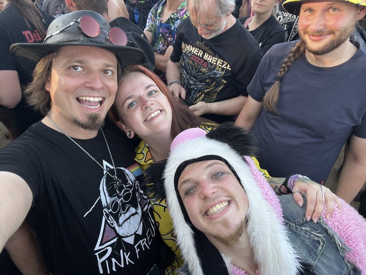 Claudato tweet media