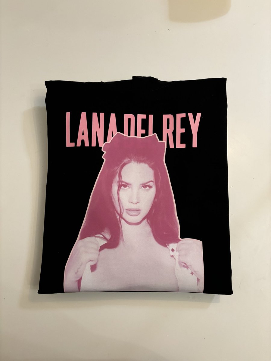 DanForGift's tweet photo. Lana del rey🌷
130rs https://t.co/KAfkWDG02g
