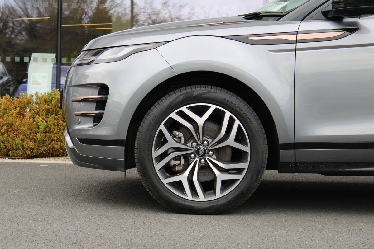 Spirit Land Rover tweet media