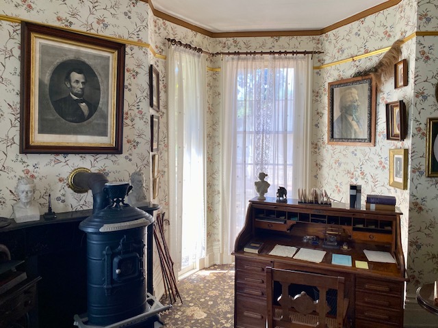 🌟Touring the Frederick Douglass House with my #WHHTI24 fellow teachers!😀 #D61Learns, <a href="/DarienSD61/">Darien District 61- Dr. Robert Langman</a>, @WhiteHouseHsty, <a href="/FredDouglassNPS/">Frederick Douglass</a>