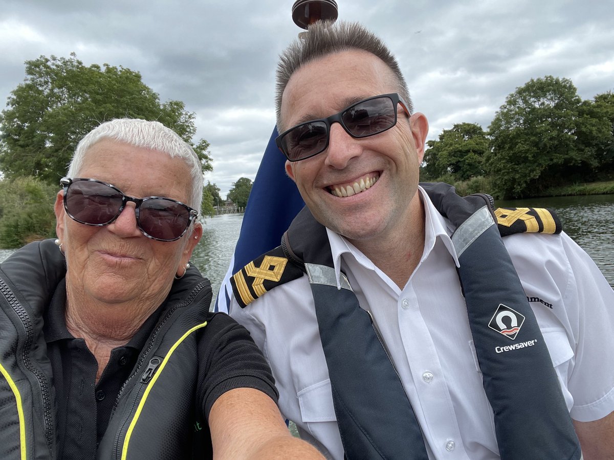Great opportunity to show our AD Anna Burns along the river from #Romney to #Old Windsor ,she took the opportunity to meet some of our great lock keepers ,volunteers and customers . We also wished out a team leader Nick Myatt a farewell before he embarks on a new career venture.