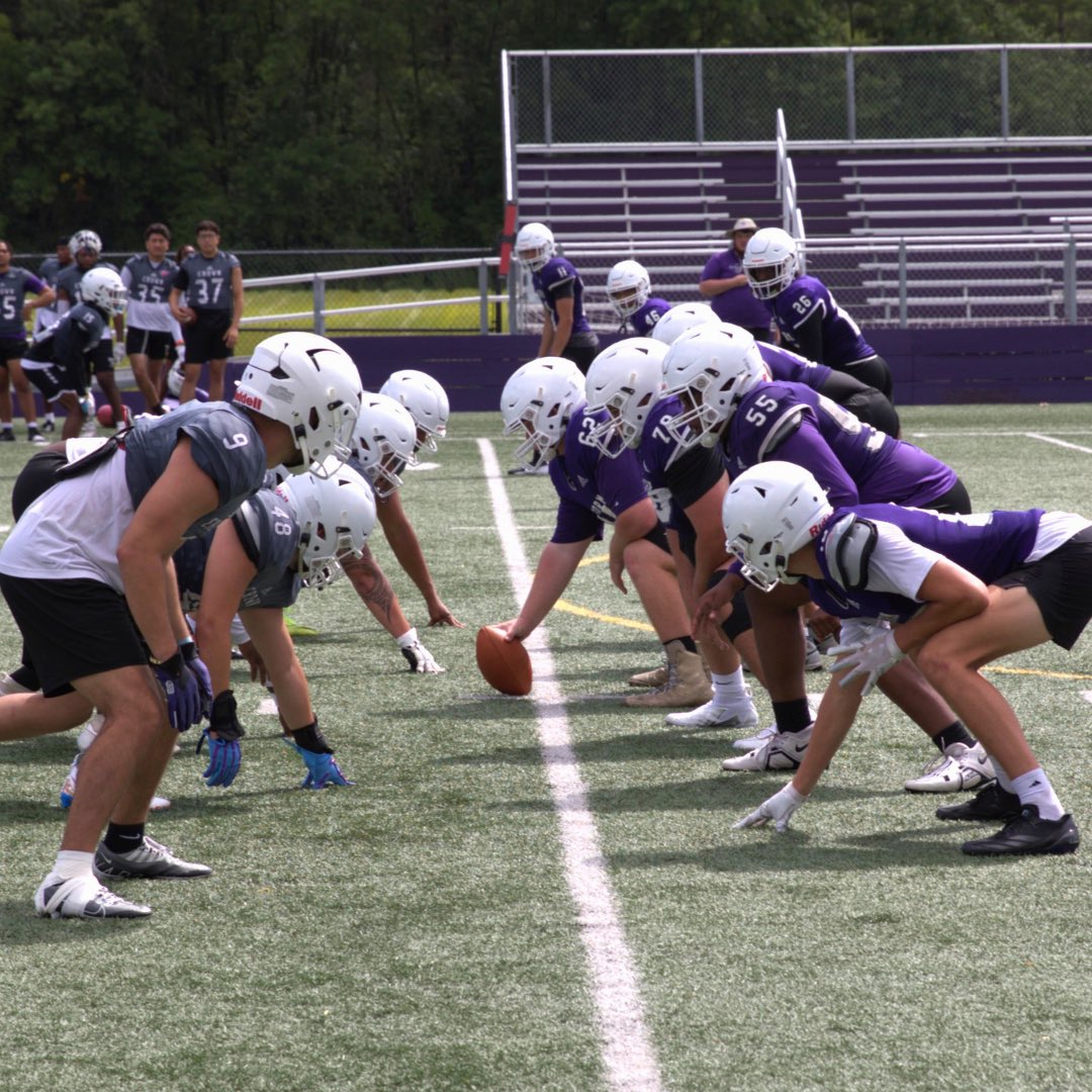 Crown College Polars tweet media