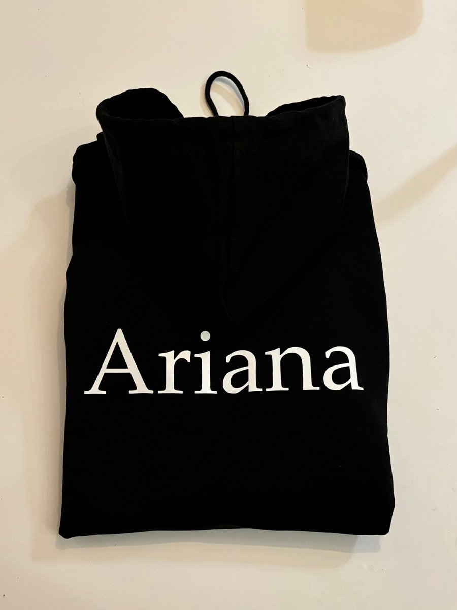 DanForGift's tweet photo. Ariana💅🏻 https://t.co/7pS4C18U2R