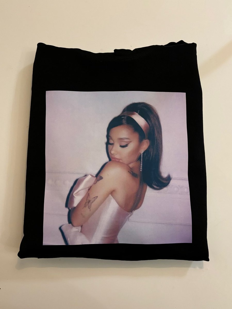 DanForGift's tweet photo. Ariana💅🏻 https://t.co/7pS4C18U2R