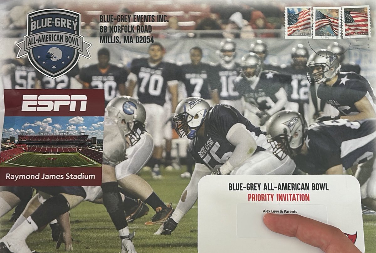 AlexL2515's tweet photo. Thank you @BlueGreyFB for the priority invitation to the Blue-Grey All-American Bowl! @hinghamfootball https://t.co/0uJsOKw9KC