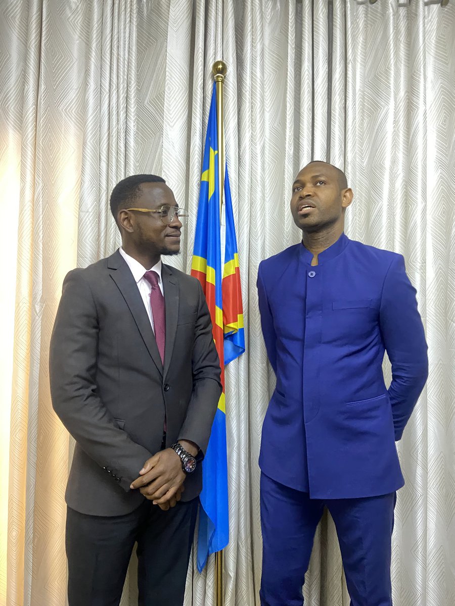 Christian_Mugis's tweet photo. Séance de travail avec le DG @JosephMbuyi du #FSPEEJ en marge de la préparation de la soirée d'éloquence de Kinshasa #SoiréedEl2k24 et du concours les DEBATTEURS Ed.05 dans le cadre de la collaboration @official_fdsf et @fspeej_RDC pour la promotion et l'encadrement des jeunes. https://t.co/PWYzPvhK4F