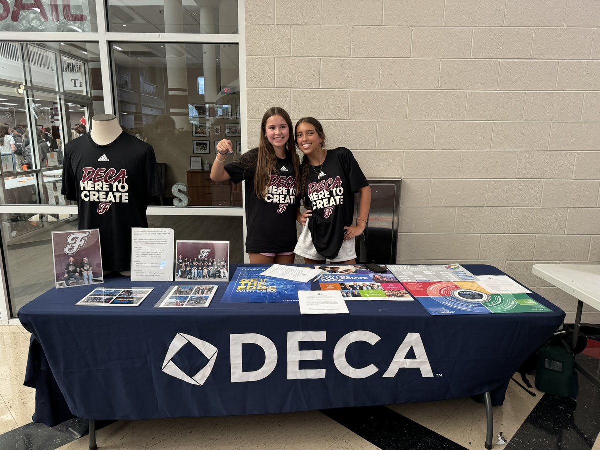 Franklin DECA Tennessee (@wcsfhsdeca) on Twitter photo #ClubFair day at <a href="/wcsFHS/">Franklin High School</a>!
#DECA prepares emerging leaders and entrepreneurs for careersin marketing, finance, hospitality, and management.
<a href="/DECAInc/">DECA Inc.</a> <a href="/decatn/">Tennessee DECA</a>
#TheFlagship⚓️ #ClubFair day at <a href="/wcsFHS/">Franklin High School</a>!
#DECA prepares emerging leaders and entrepreneurs for careersin marketing, finance, hospitality, and management.
<a href="/DECAInc/">DECA Inc.</a> <a href="/decatn/">Tennessee DECA</a>
#TheFlagship⚓️