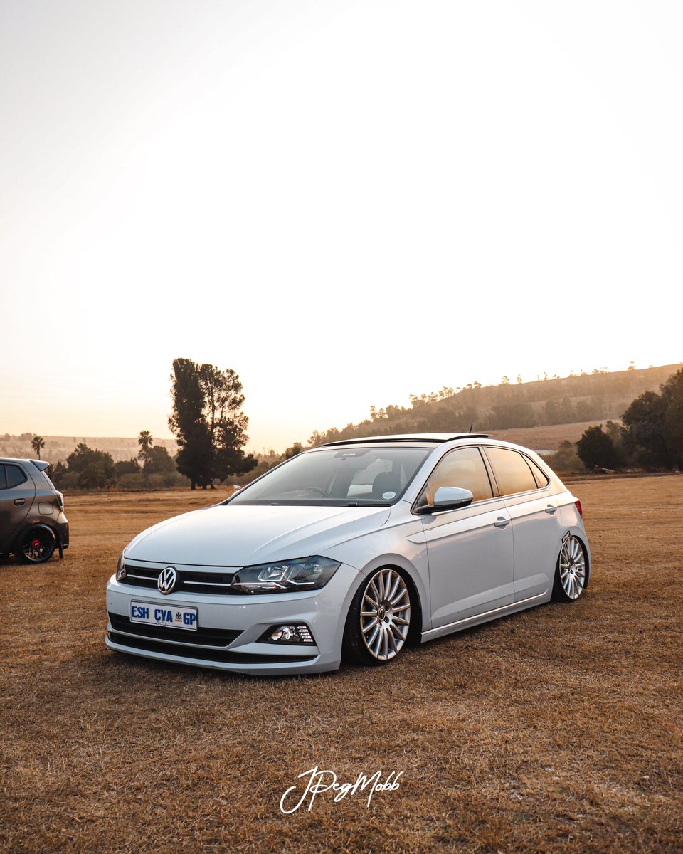 jpegmobb's tweet photo. How can you hate on stance Mara Neey🥺 https://t.co/RCe1rTDgEs