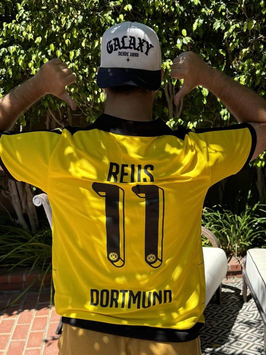 Eli Lesser tweet media