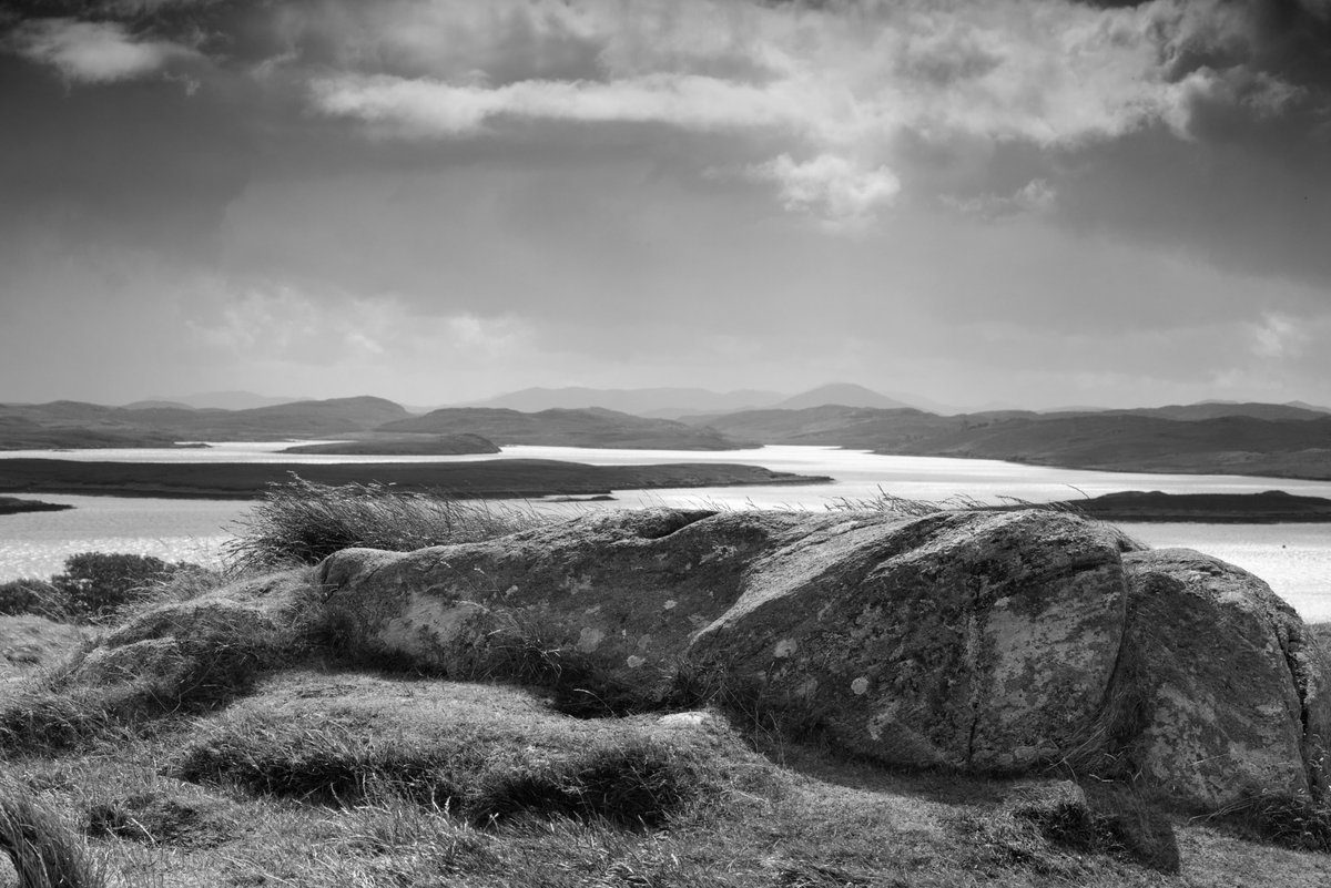 I__J__W's tweet photo. Lewis and Harris, Dun Carloway Broch, Calanais Standing Stones @ThePhotoHour @BarnesCoaches @VisitScotland #OuterHebrides #LewisandHarris #Photography #CoachTours #CoachHolidays https://t.co/oY8eLiqr3t