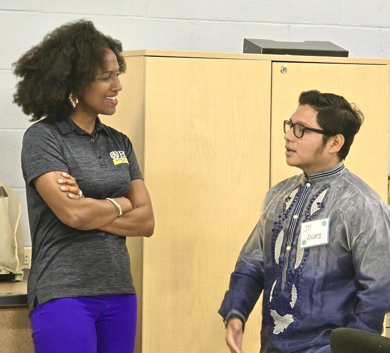 Clinton Todd (@toddtackles_) on Twitter photo It was an honor to present at #NEsettingthestandard24 Summer Institute alongside the amazing <a href="/NWETigers/">Northwest Elementary School</a> Chevel Scott-Johnson 🇯🇲 and <a href="/WellcomeMiddle/">Wellcome Middle</a> John Paul Alvarez 🇵🇭 on how <a href="/PCS_NC/">Pitt County Schools</a> supports our top-notch International Teachers so they may give their best for our students! 🌎 It was an honor to present at #NEsettingthestandard24 Summer Institute alongside the amazing <a href="/NWETigers/">Northwest Elementary School</a> Chevel Scott-Johnson 🇯🇲 and <a href="/WellcomeMiddle/">Wellcome Middle</a> John Paul Alvarez 🇵🇭 on how <a href="/PCS_NC/">Pitt County Schools</a> supports our top-notch International Teachers so they may give their best for our students! 🌎