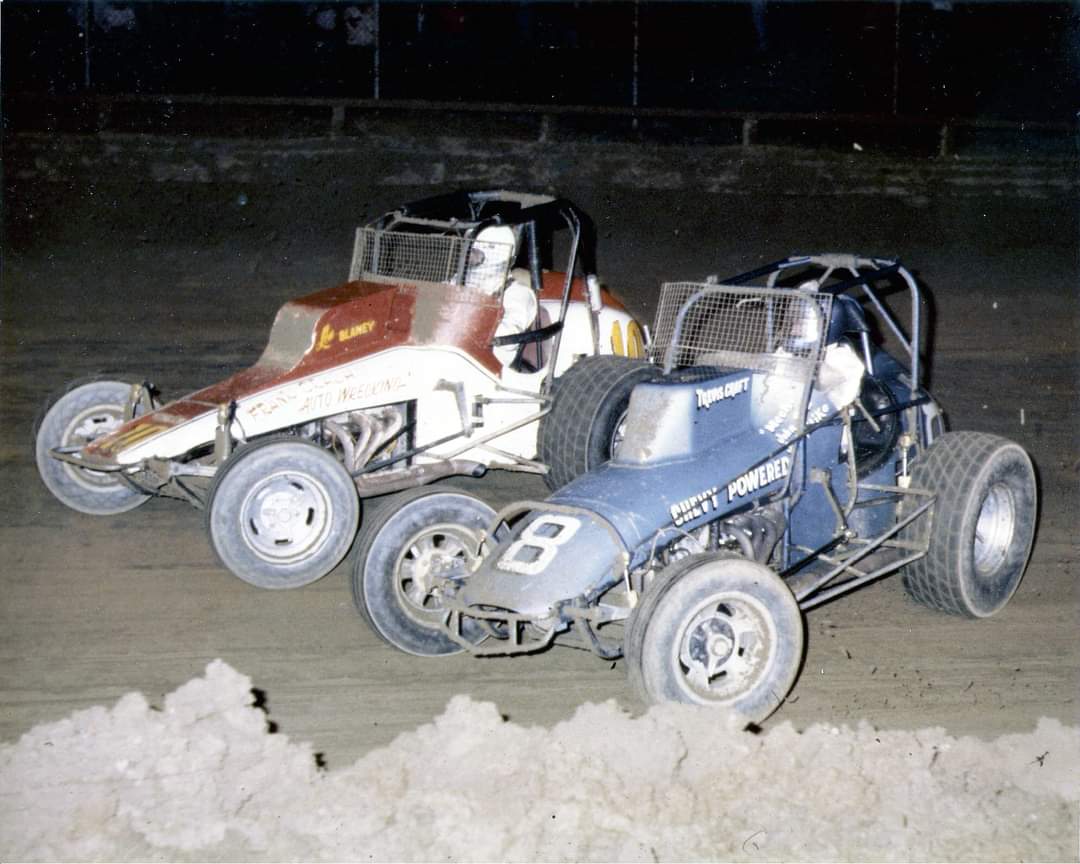 Throwback Thursday with two all time greats.
Buddy Cochran &amp; Lou Blaney battle wheel to wheel.