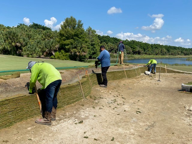XGD_Systems's tweet photo. @TDI_Golf construction is installing Eco Bunker here @miromarlakesfl in #sunny #florida #repeatcustomer #wedoitbetter #tdi #xgd #summer2024 #projects #turf #turfgrass #bunker #restoration https://t.co/3pNOSCRY5X