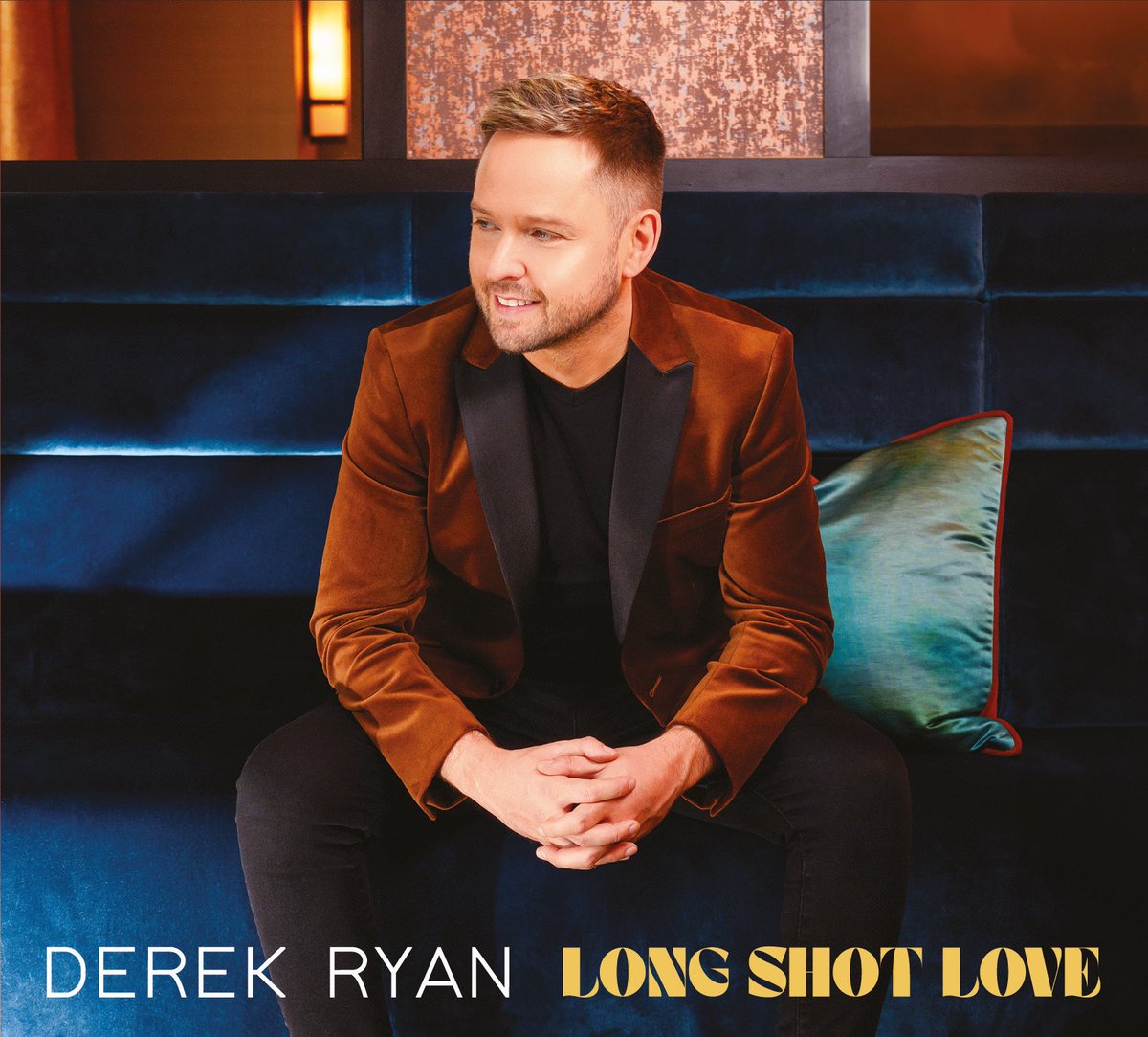 derekryanmusic's tweet image. 📣NEW ALBUM COMING SOON📣
My brand new album, ‘Long Shot Love’, will be released September 13th. I’m very excited to share new music with you all!
It’s now available to pre-order / pre-save at link below
💿 snd.click/LongShotLove