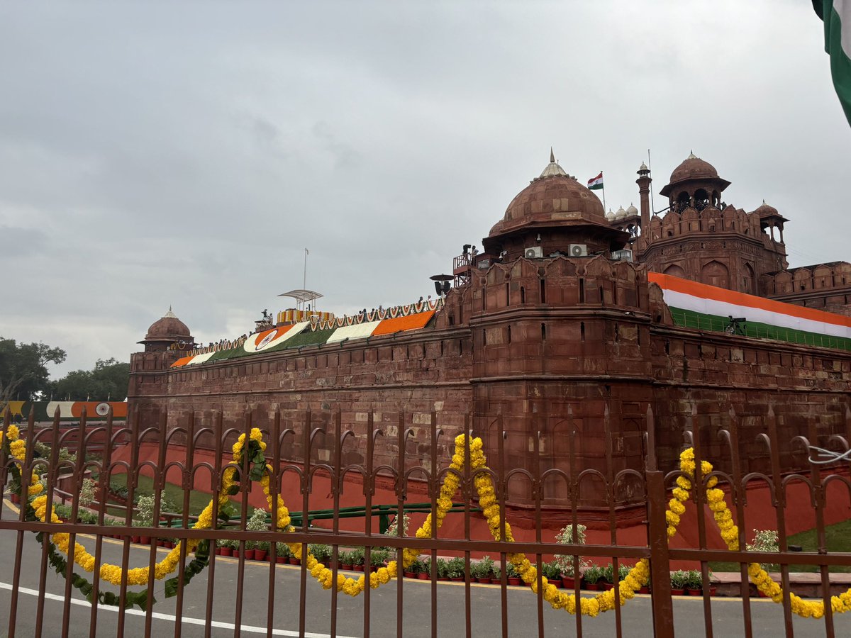 Katharina Wieser (@ambwieserindia) on Twitter photo 🇮🇳Happy 78th Independence Day from 🇦🇹 and <a href="/AustriainIndia/">Austrian Embassy New Delhi</a> to all our Indian friends! Happy to join celebrations at the Red Fort and looking forward to scaling up our excellent partnership 🇮🇳🤝🇦🇹 🇮🇳Happy 78th Independence Day from 🇦🇹 and <a href="/AustriainIndia/">Austrian Embassy New Delhi</a> to all our Indian friends! Happy to join celebrations at the Red Fort and looking forward to scaling up our excellent partnership 🇮🇳🤝🇦🇹