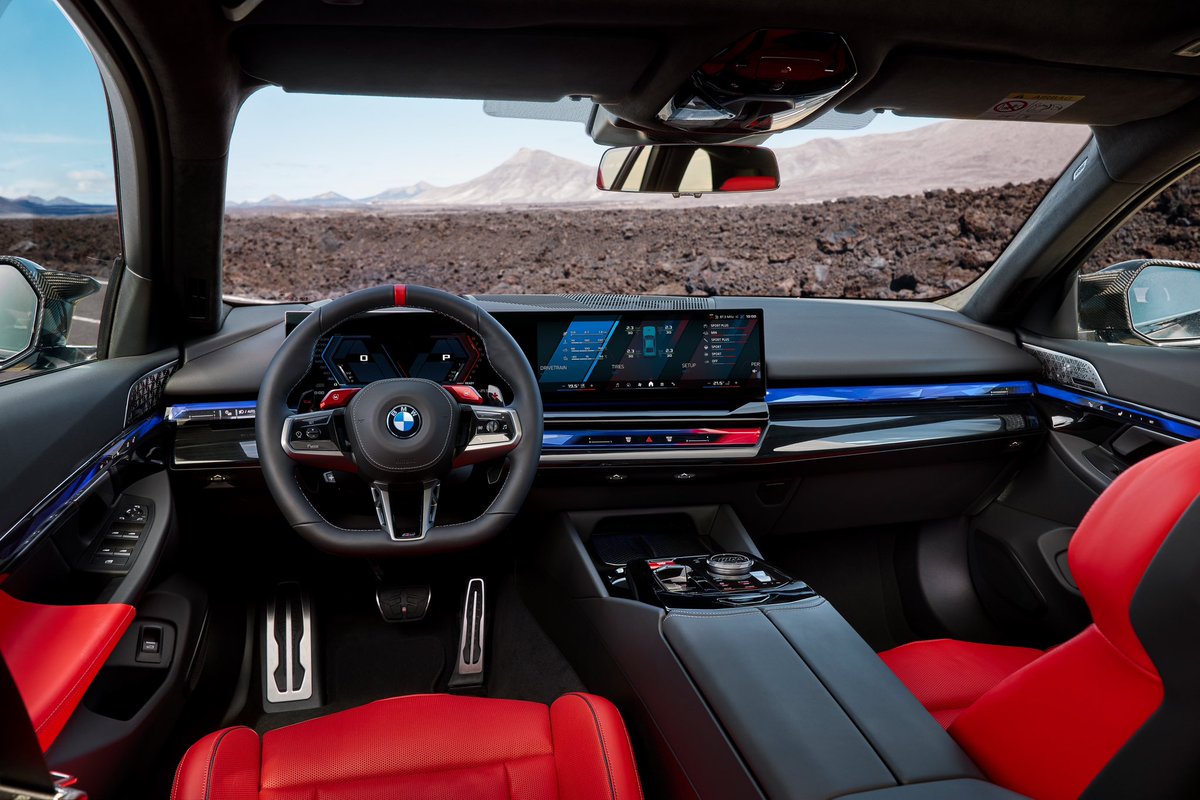 BorjaHormigos's tweet photo. El nuevo BMW M5 Touring cuenta con un sistema M HYBRID, en el que se combina un motor V8 de 4,4 litros con un motor eléctrico que está integrado en el cambio M Steptronic de ocho velocidades. Ambos generan una potencia máxima de 727 CV y un par máximo de 1.000 Nm. https://t.co/SmgstxCna4