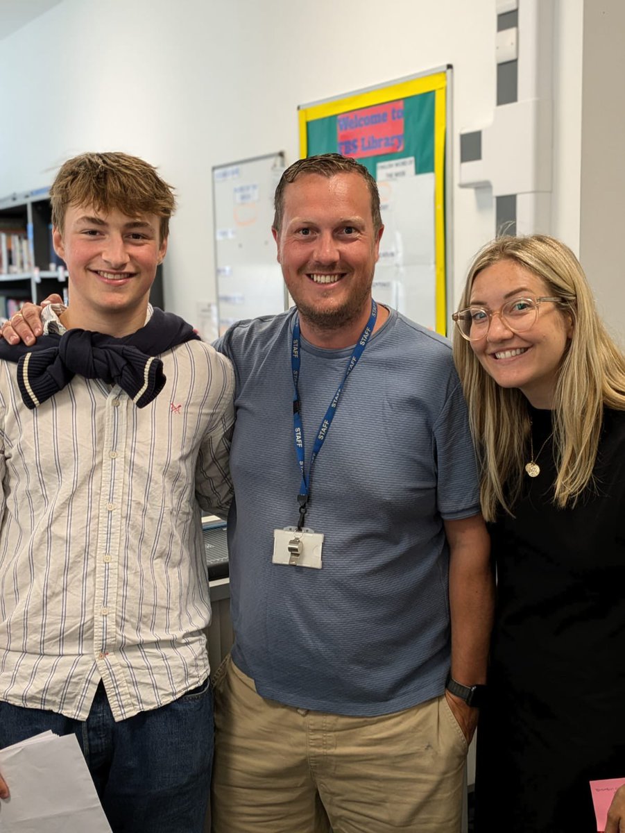 Mr Smith tweet media