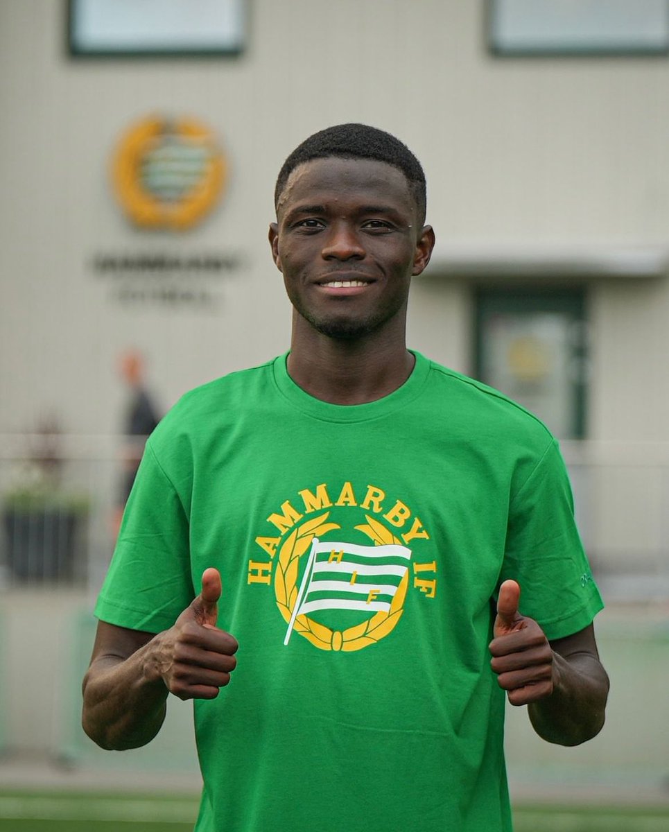 bajenovrigt's tweet photo. Stort grattis på 22-års dagen Ibrahima Fofana 🎉🎉
Den nyligen omskolade mittbacken har spelat 4 matcher i grönvitt
#bajen #IF17 https://t.co/8EHR5RqjP8